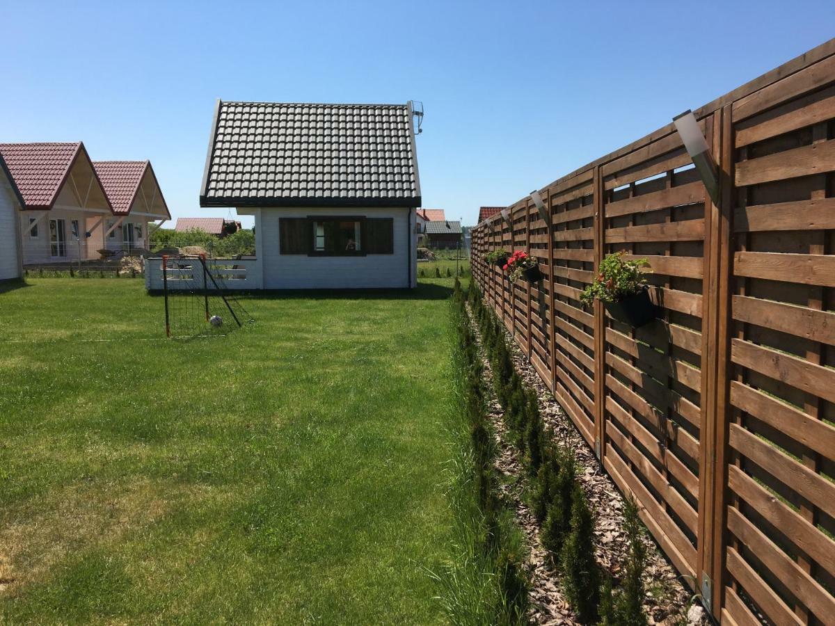 Lebskie Chatki Leba Exterior foto